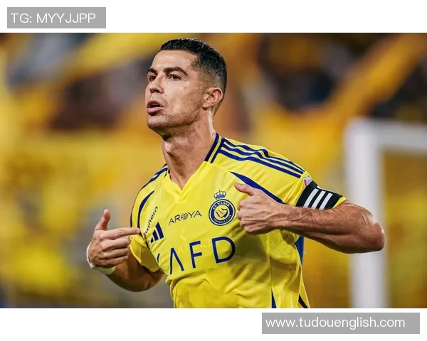 足球巨星传奇：从梅西到C罗的成长与突破历程